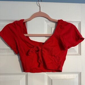 Red SHEIN Tie Crop Top